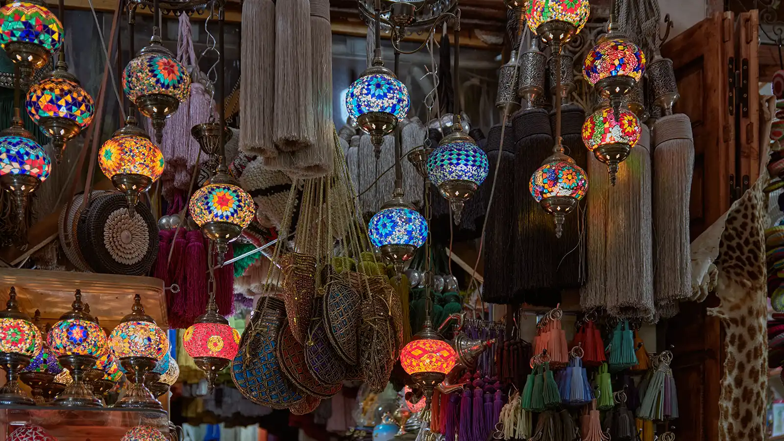 Marrakech souks shopping tour with colorful lanterns and artisan lighting in the medina