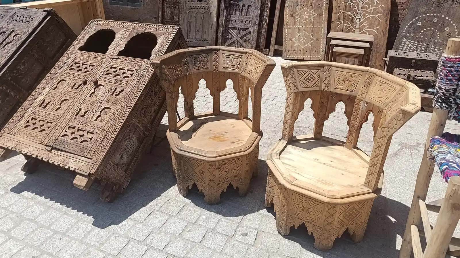 Rabat souks shopping tour with wooden crafts, baskets and artisan products